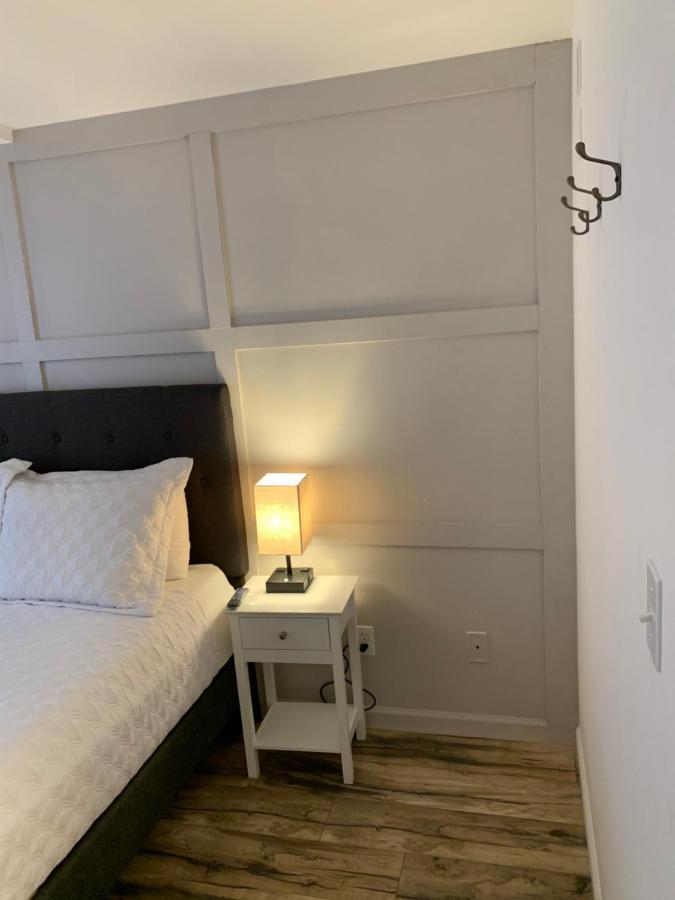 The Brooks Hotel Restaurant And Lounge Wallace Εξωτερικό φωτογραφία